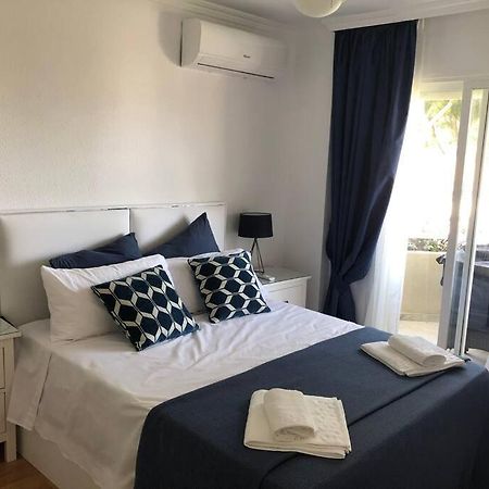 Apartamento Torremolinos 5 Personas + Parking + Piscina Todo El Ano Bagian luar foto